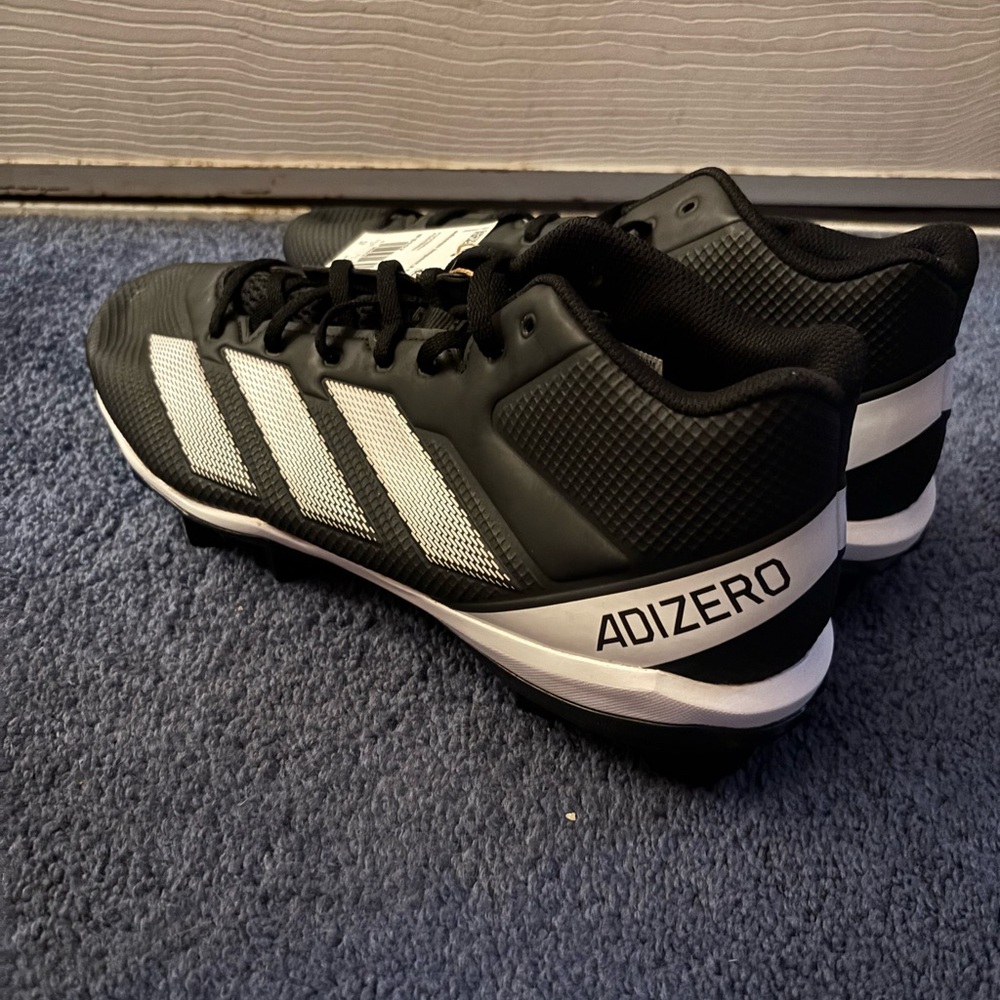 Men's Black and White Shoes